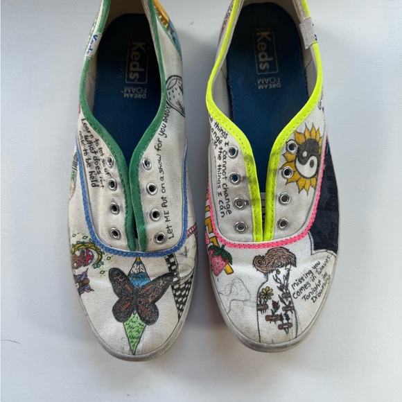 Doodle canvas sneaker - Picture 3 of 6